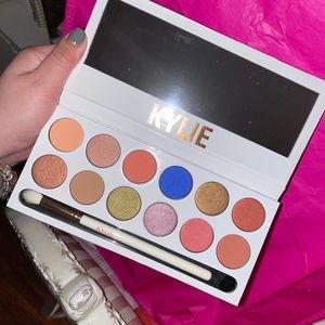 The Royal Peach Palette